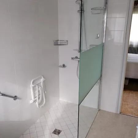 Cosy House Garden Free Parking Casa de Férias