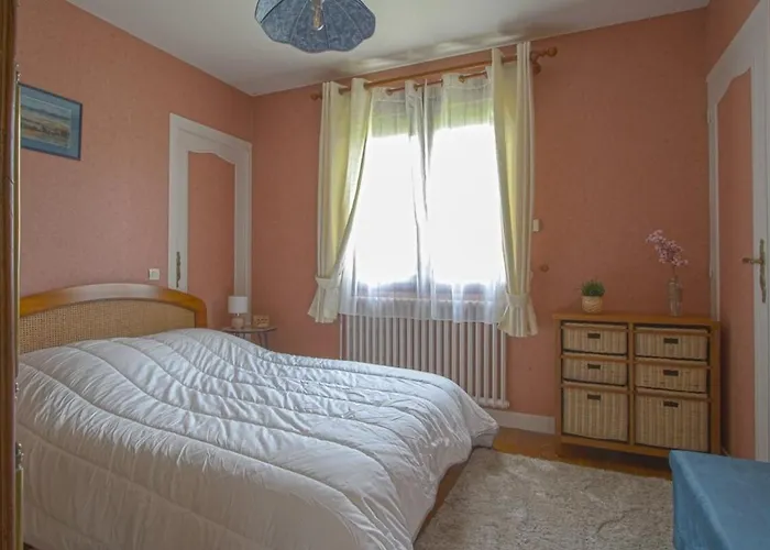 Holiday home Cosy House Garden Free Parking *